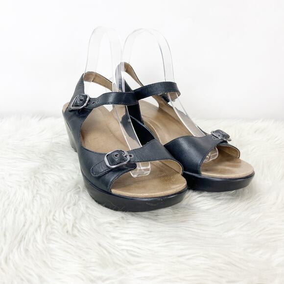 Dansko Shoes - Dankso 40 EU 10 US Womens Black Leather Joanie Ankle Strap Comfort Sandals